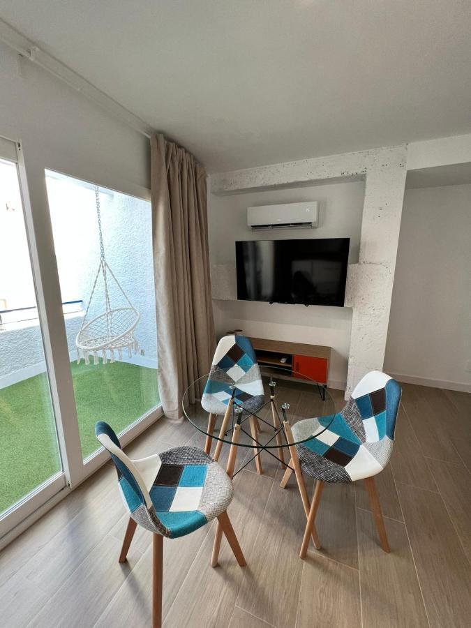 Apartamentos Buganvilla Рокетас де Мар Екстериор снимка