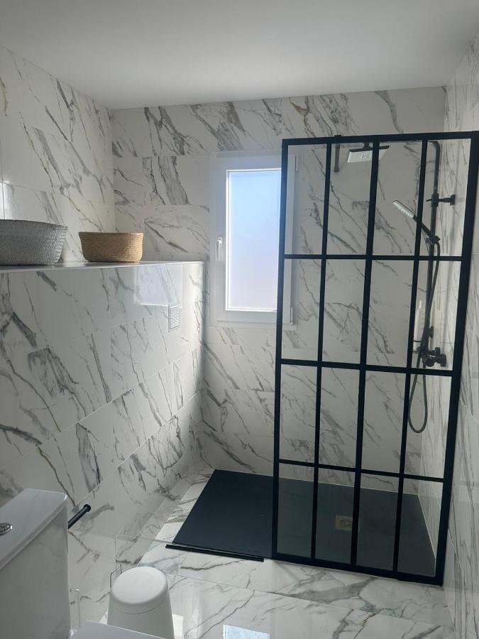 Apartamentos Buganvilla Рокетас де Мар Екстериор снимка